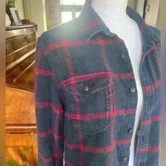 Vans men’s shirt. Long sleeve button down Large Tailored Fit. 100% cotton fabric - Picture 6 of 12